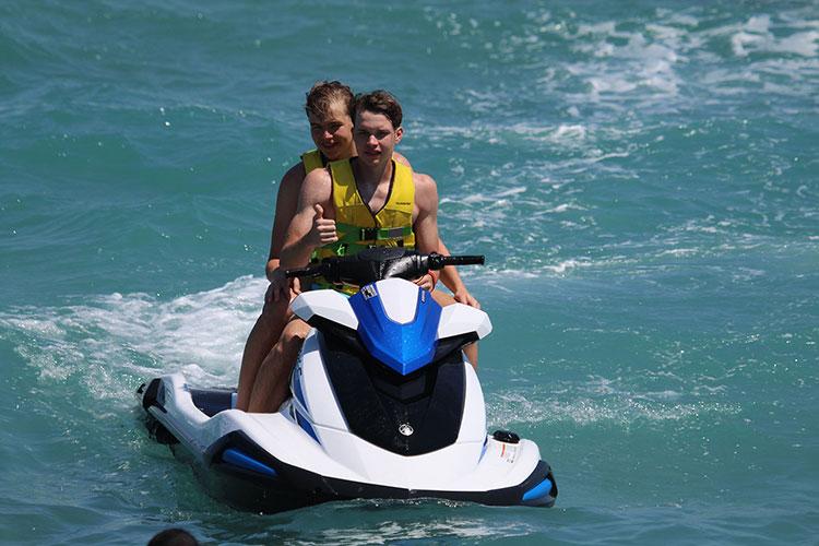 JET SKI RENTAL